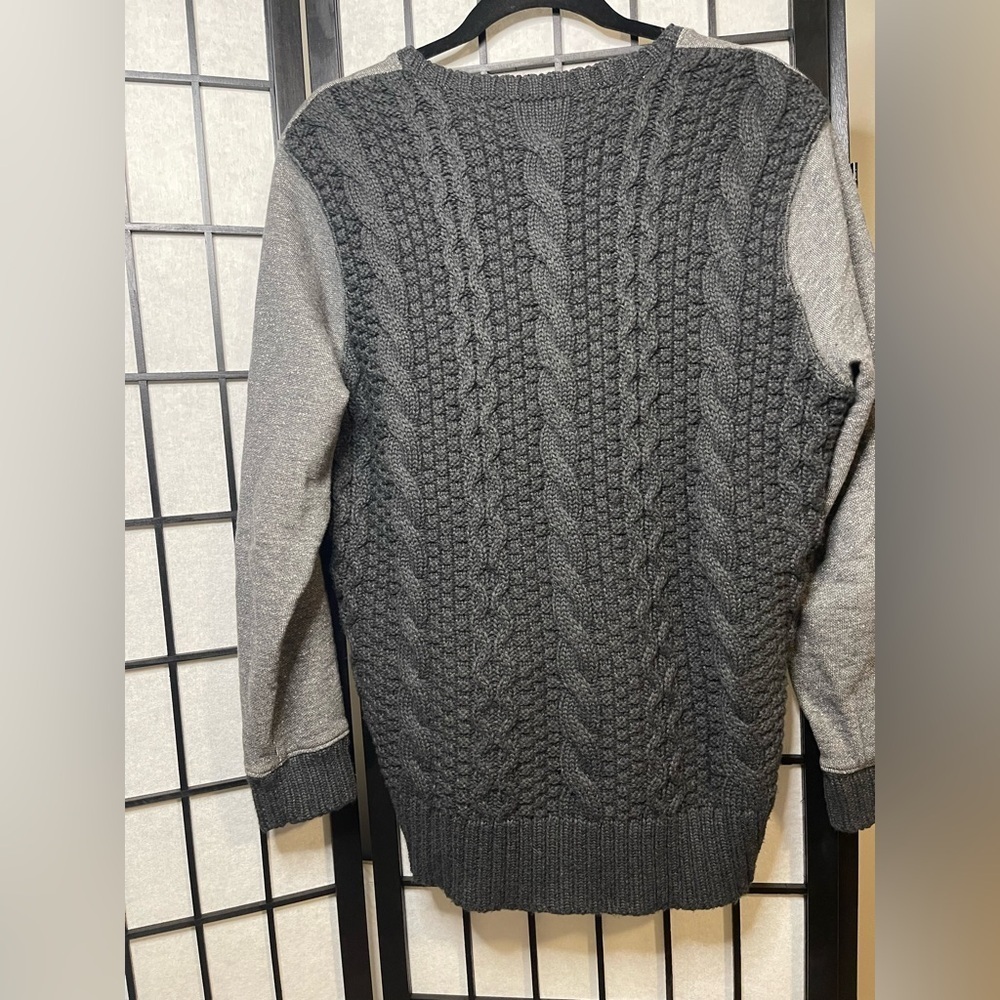 Athleta Two-Tone Gray Crewneck Knit Sweater - Picture 5 of 5